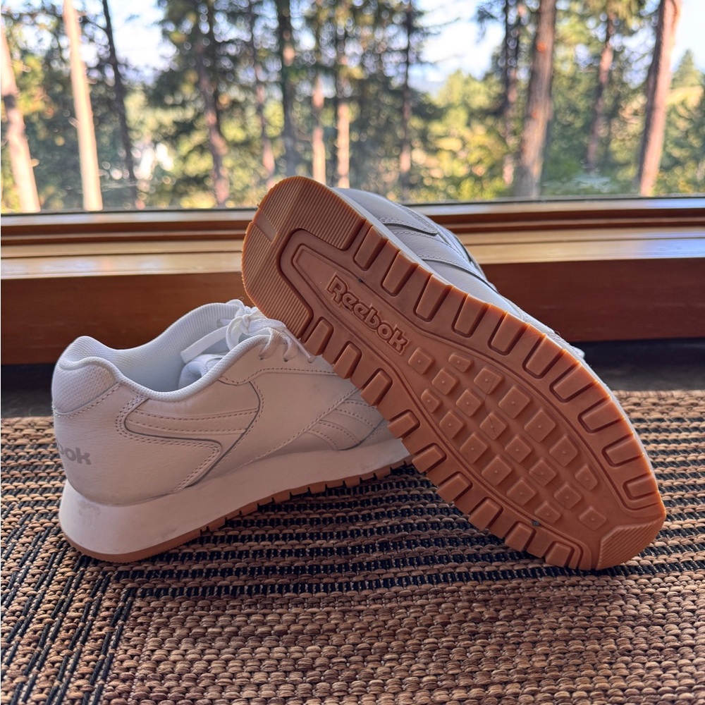 Reebok White MemoryTech Comfort Sneakers - Picture 2 of 5